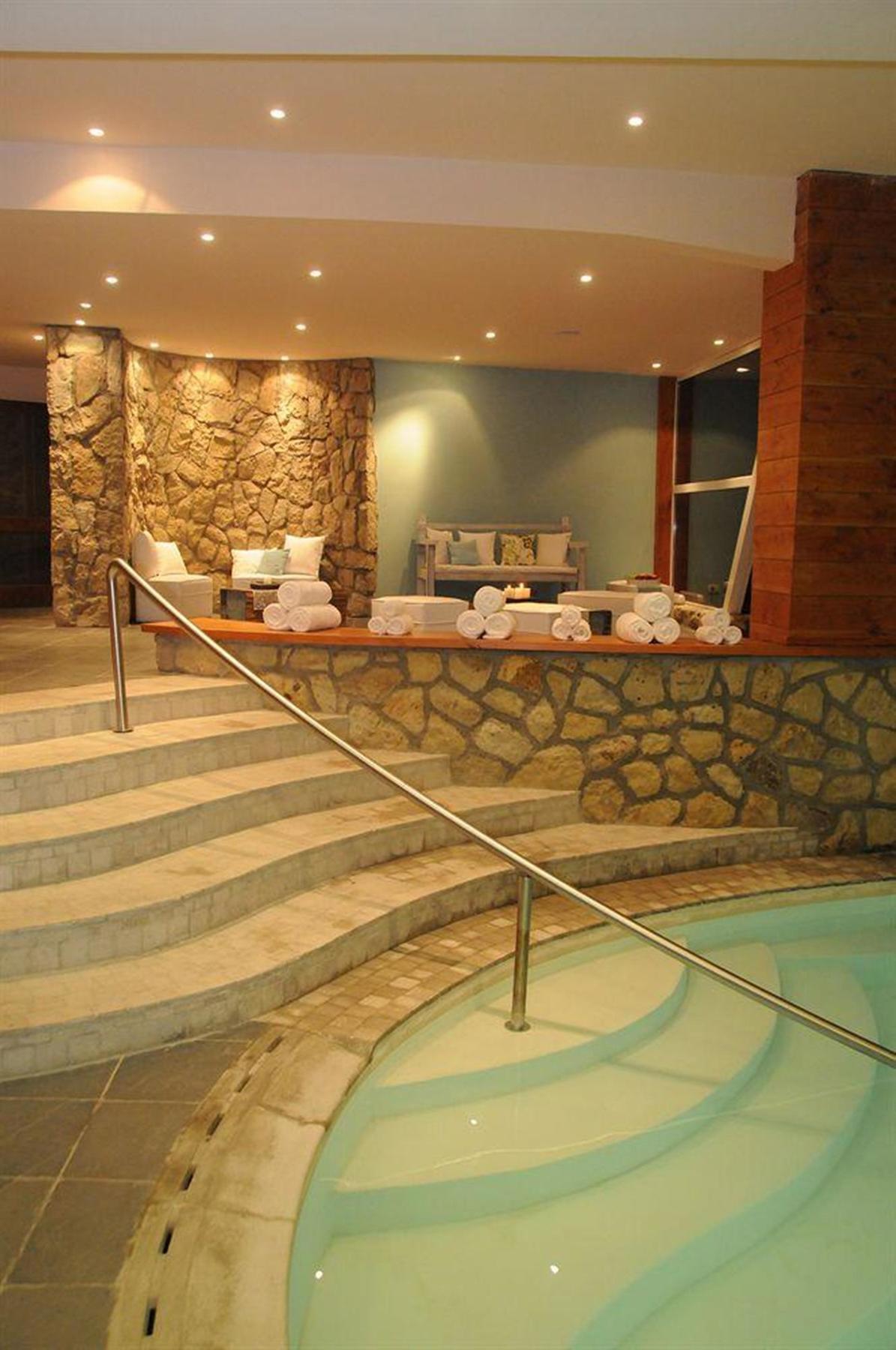 Sol Arrayan Hotel & Spa Вилья-ла-Ангостура Экстерьер фото